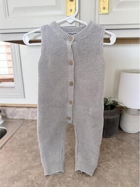 Light Gray Knit Baby Romper with Wooden Buttons